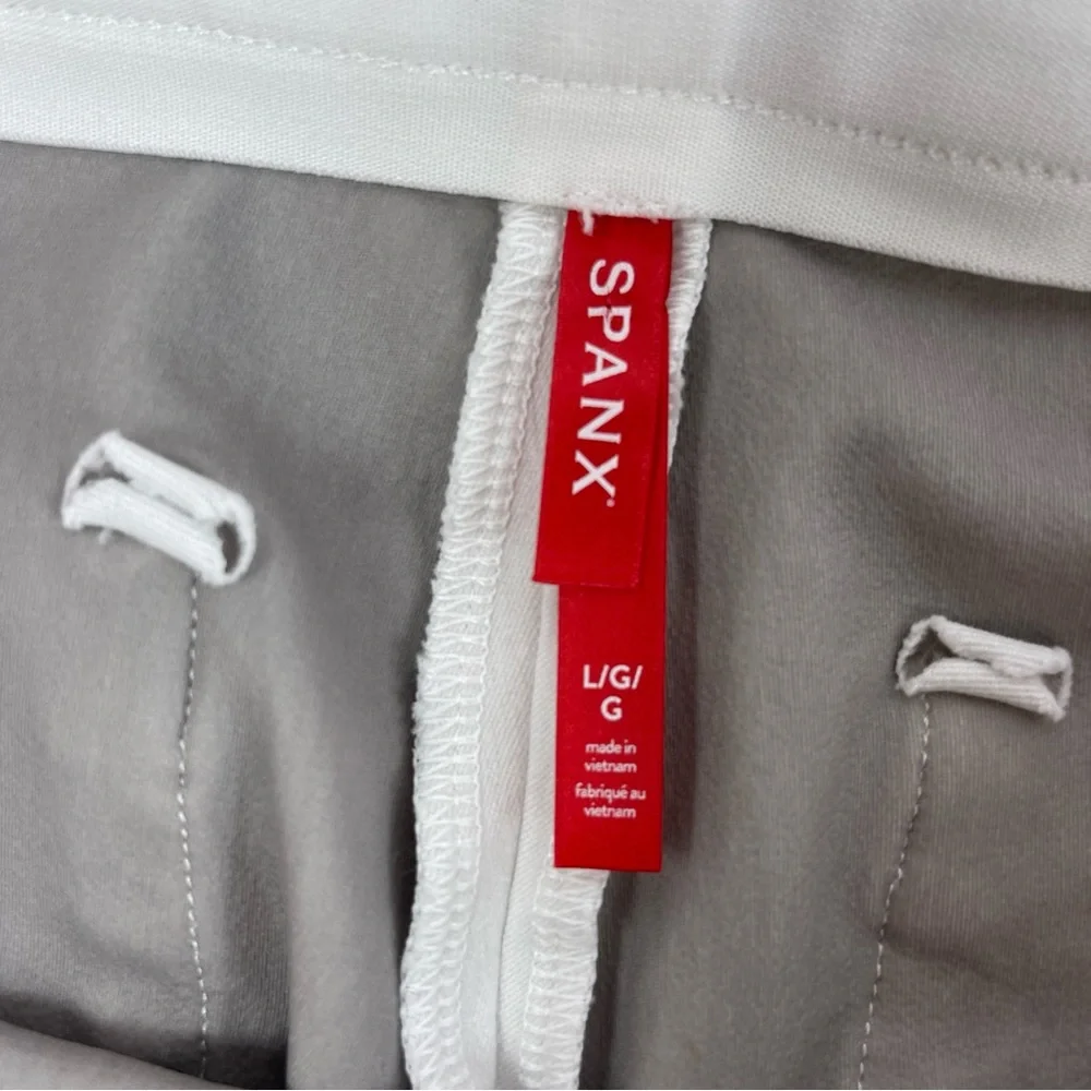 SPANX Flared‎ Pull-On Cropped Jeans Tummy Control Stretch Women’s Large White - Picture 7 of 12